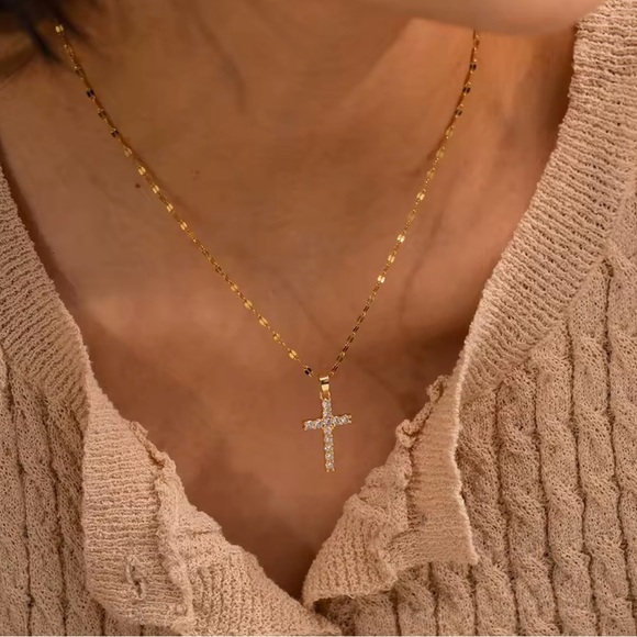 DelicateCubic Zirconia Cross Pendant Necklace Waterproof 18” - Picture 4 of 5